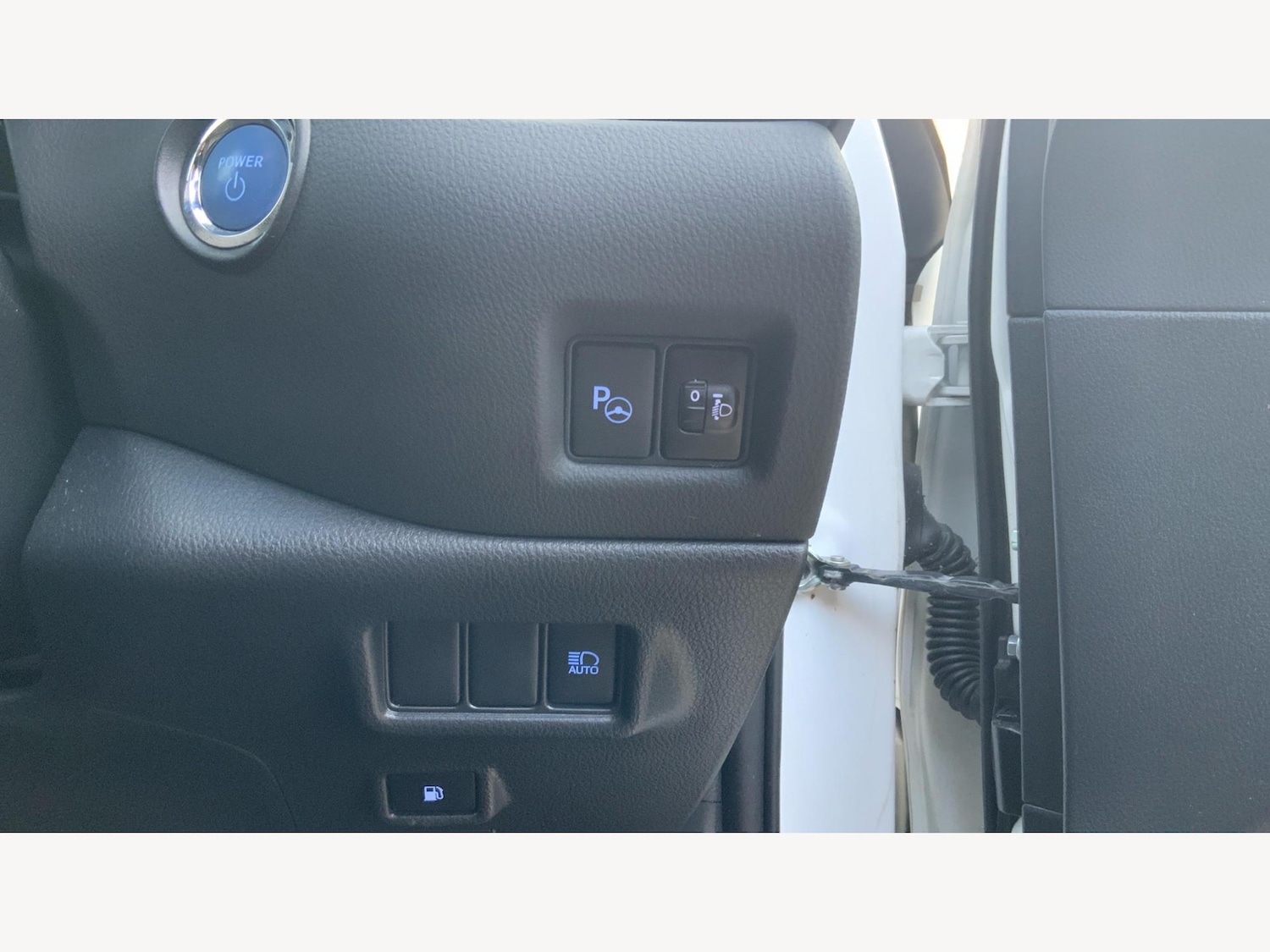 Used Toyota C-HR 2022 for sale - 77097952: Photo 29