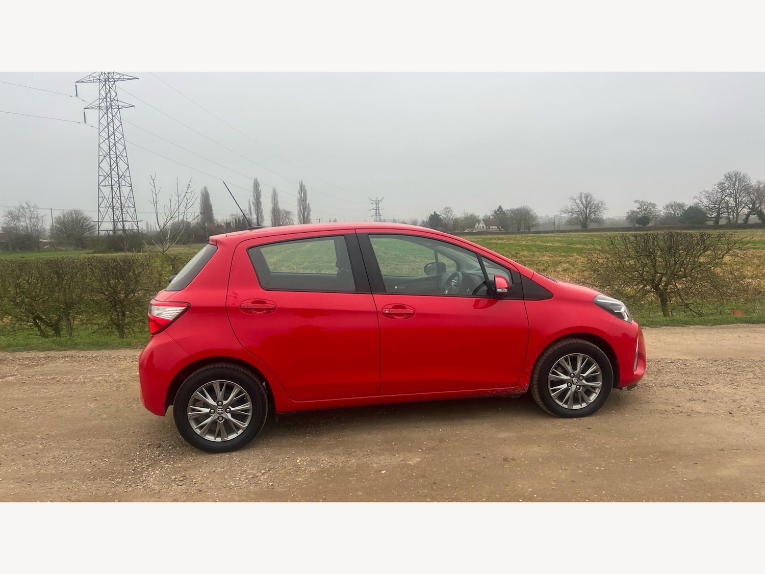 Used Toyota Yaris 2017 for sale - 77794294: Photo 18