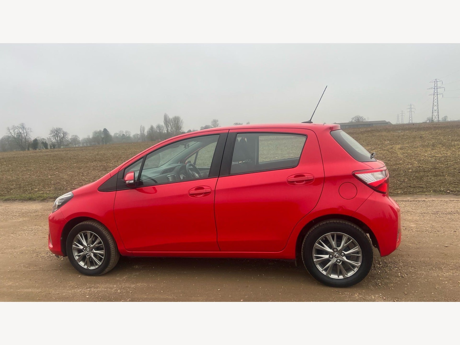 Used Toyota Yaris 2017 for sale - 77794294: Photo 19