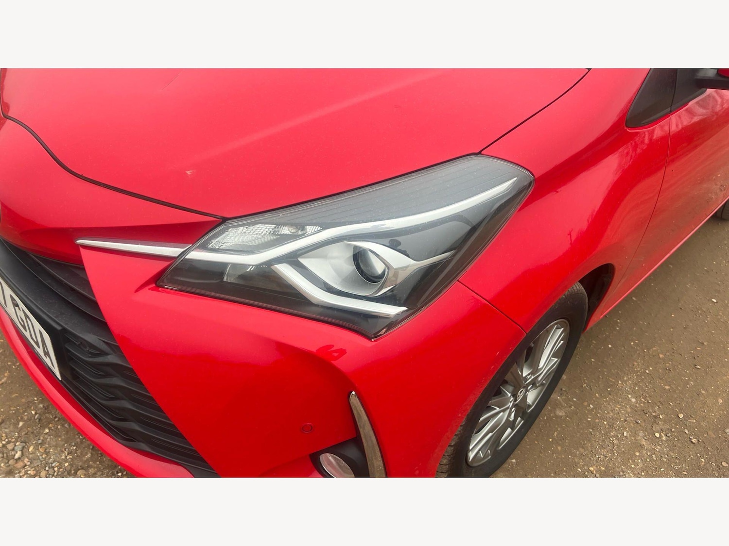 Used Toyota Yaris 2017 for sale - 77794294: Photo 31