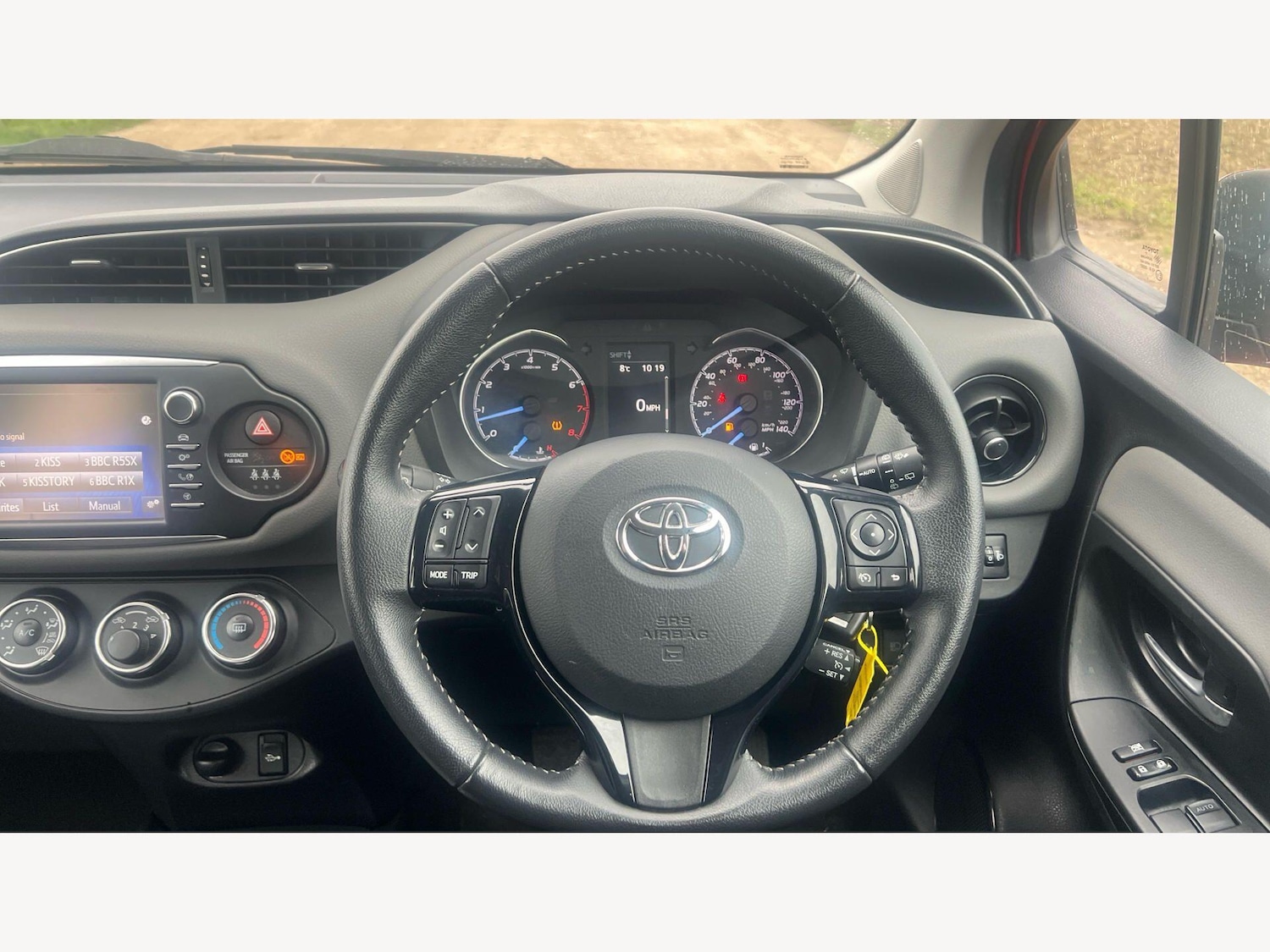 Used Toyota Yaris 2017 for sale - 77794294: Photo 8