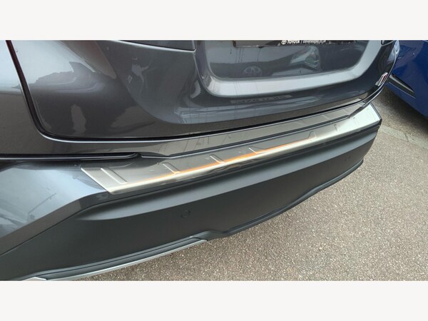 Used Toyota C-HR 2022 for sale - 76326048: Photo 24