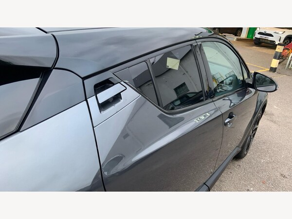 Used Toyota C-HR 2022 for sale - 76326048: Photo 26