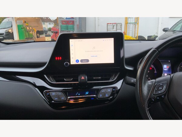Used Toyota C-HR 2022 for sale - 76326048: Photo 9