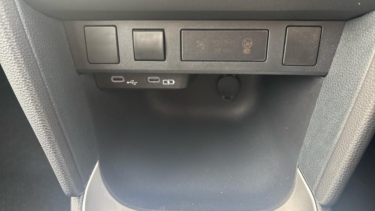 Used Toyota Yaris Cross for sale - 77925929: Photo 39