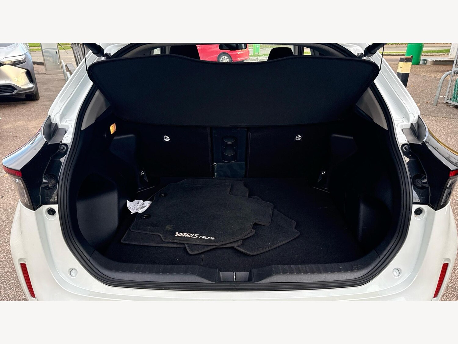 Used Toyota Yaris Cross 2022 for sale - 76381073: Photo 16