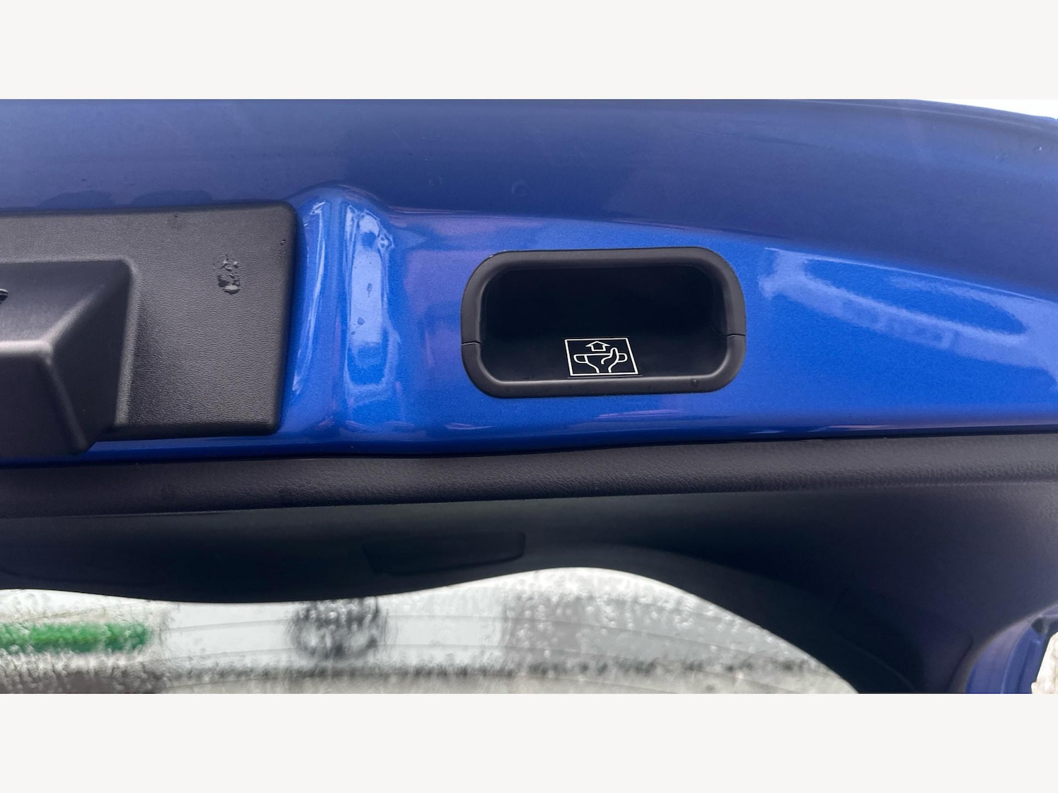 Used Toyota C-HR 2018 for sale - 77230503: Photo 23