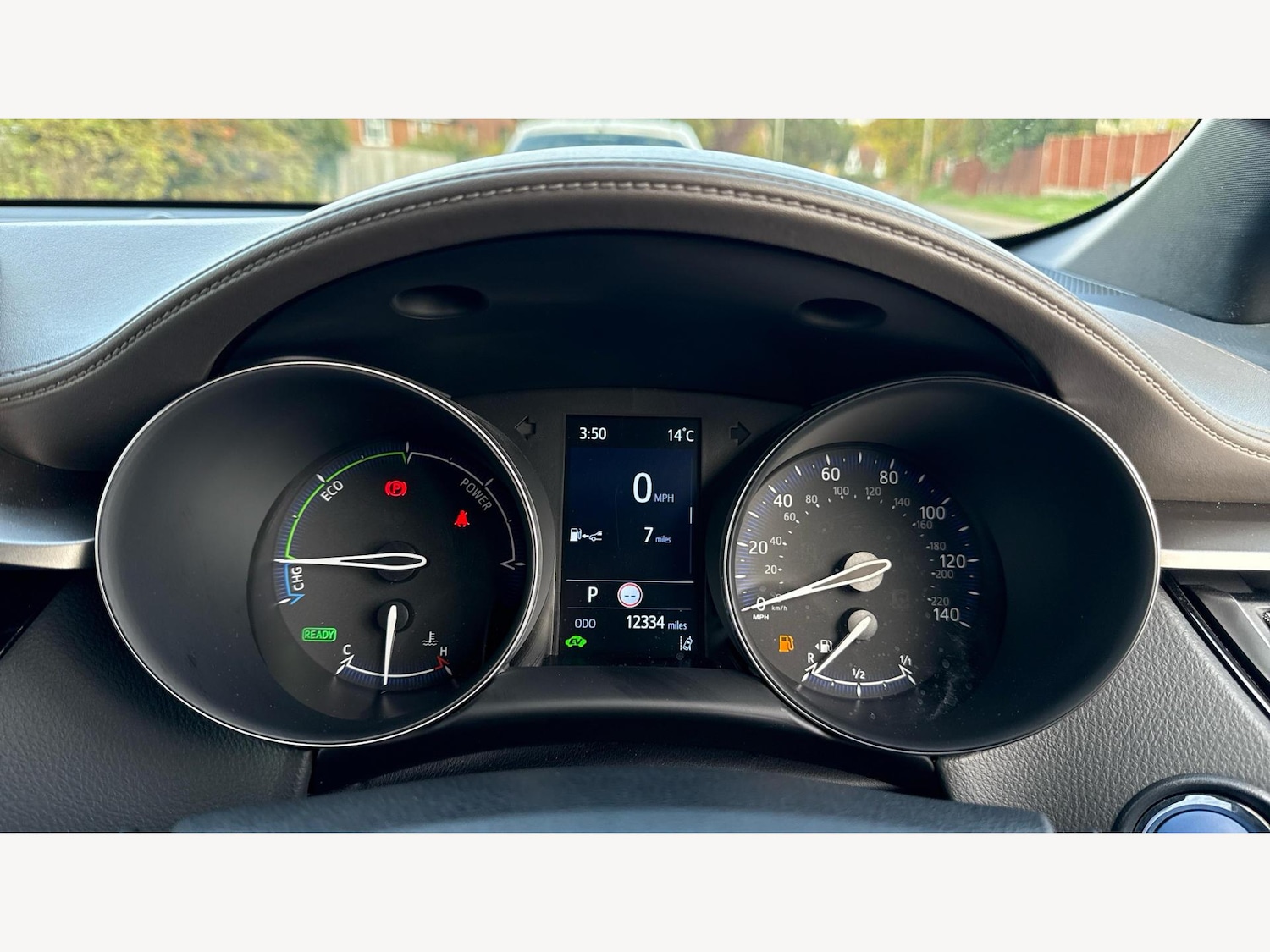 Used Toyota C-HR 2023 for sale - 76349449: Photo 11