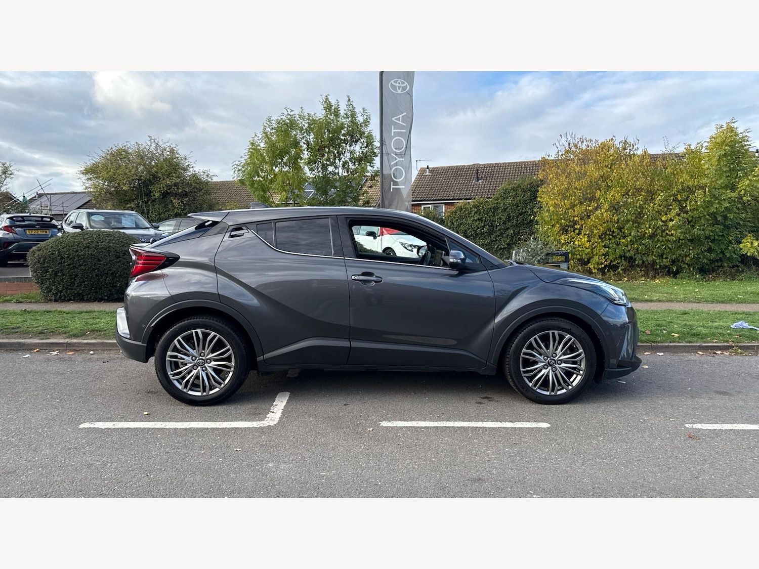 Used Toyota C-HR 2023 for sale - 76349449: Photo 18