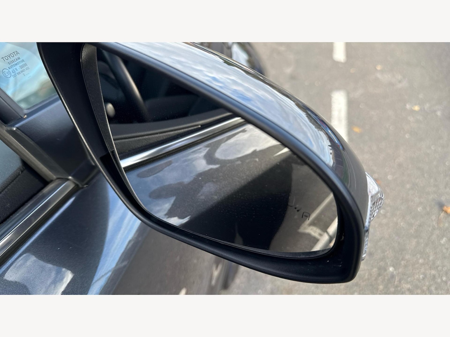 Used Toyota C-HR 2023 for sale - 76349449: Photo 32