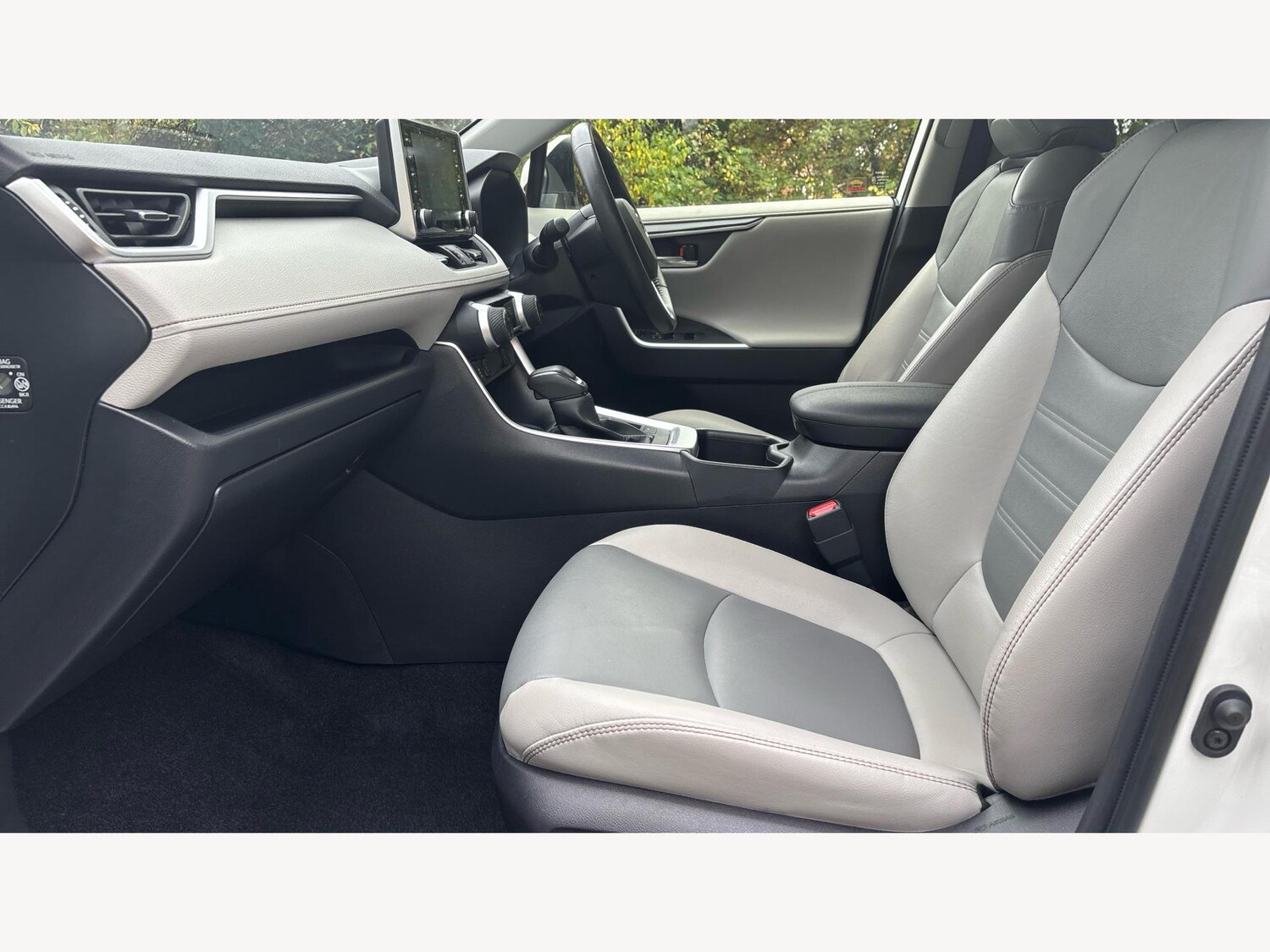 Used Toyota RAV4 2022 for sale - 76247334: Photo 12