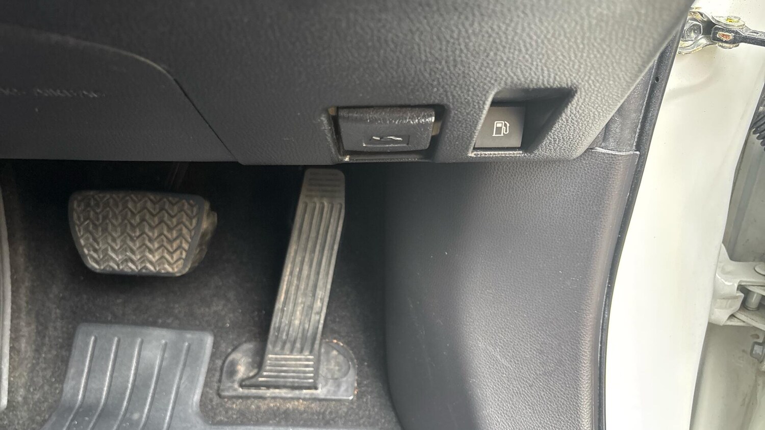 Used Toyota RAV4 2022 for sale - 76247334: Photo 36
