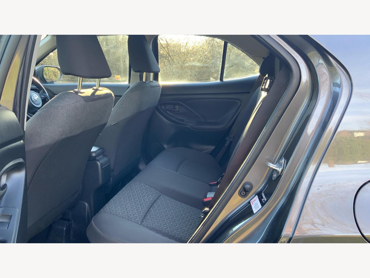 Used Toyota Yaris Cross 2024 for sale - 77320814: Photo 15