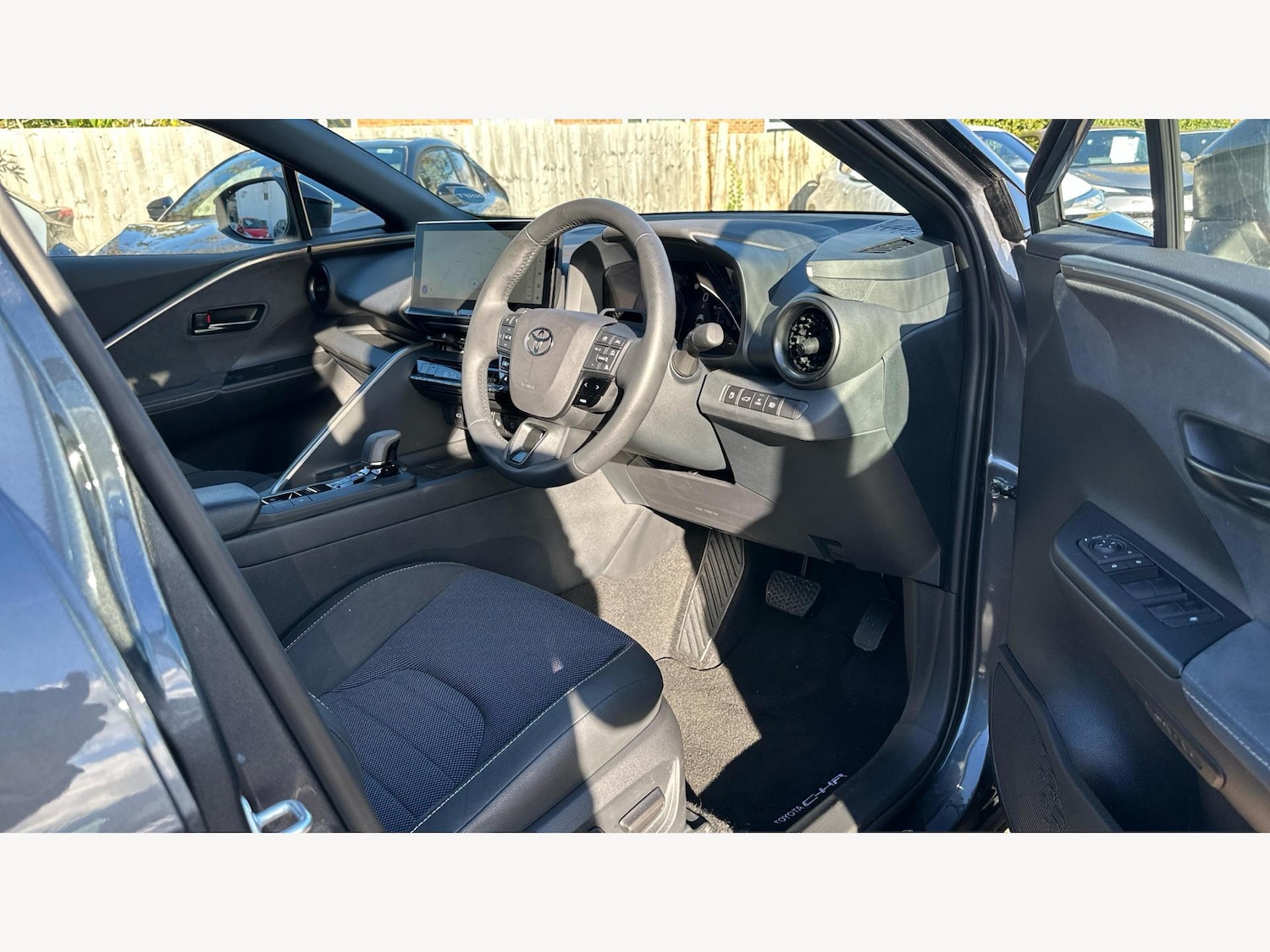 Used Toyota C-HR 2025 for sale - 76849827: Photo 13