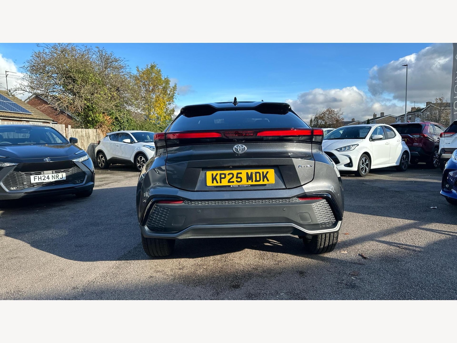 Used Toyota C-HR 2025 for sale - 76849827: Photo 21