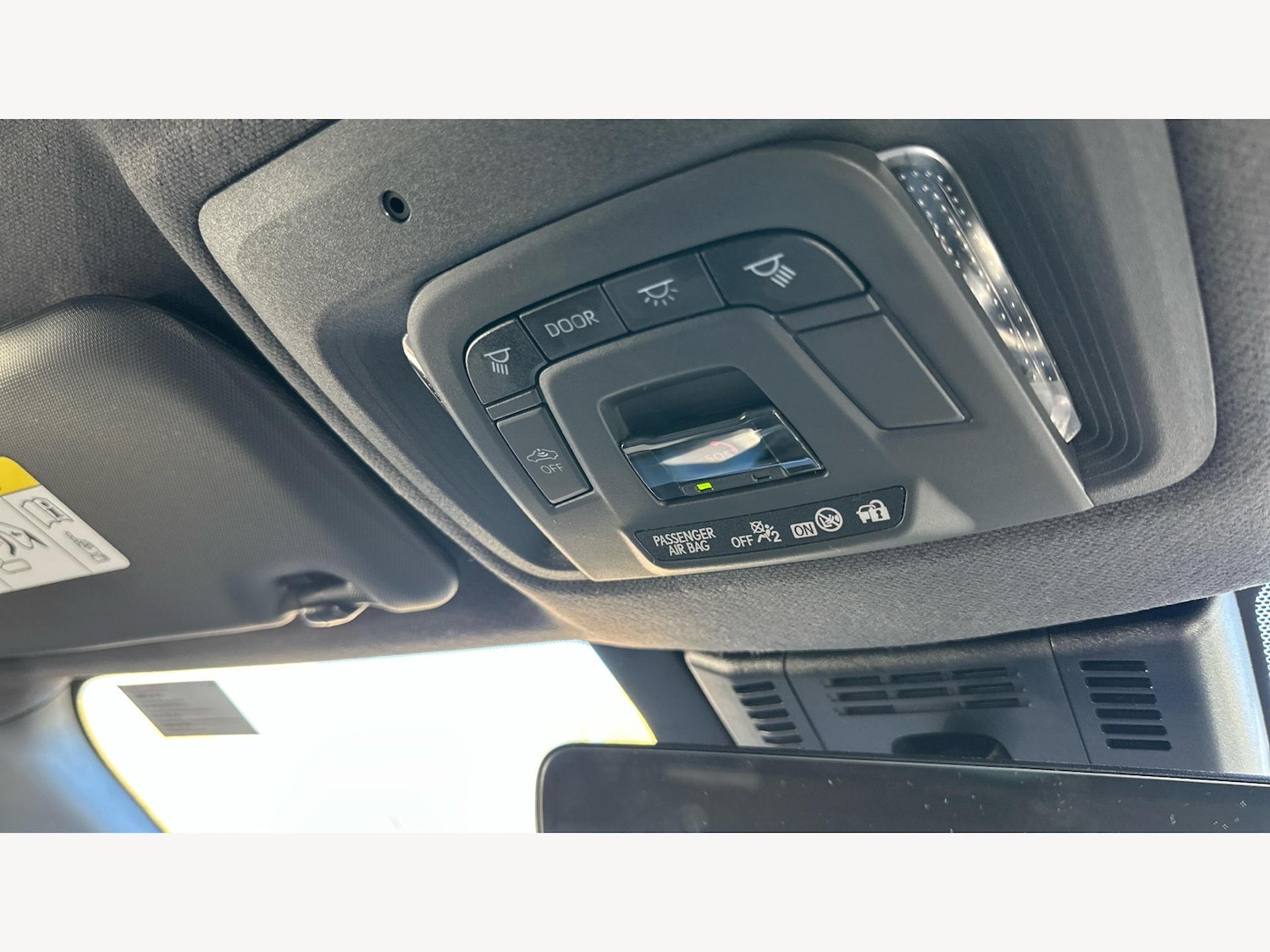 Used Toyota C-HR 2025 for sale - 76849827: Photo 30