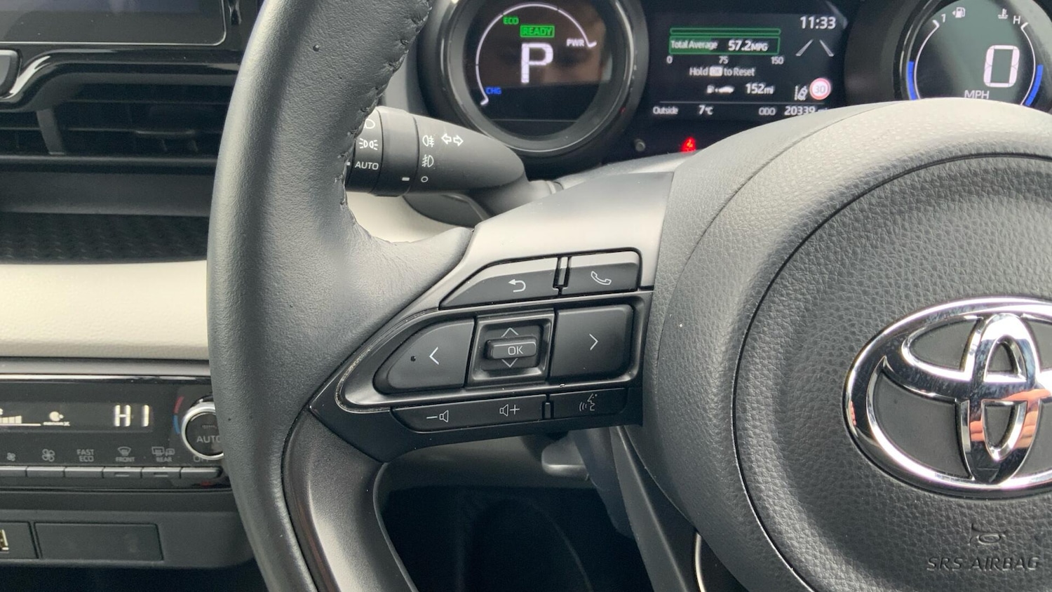 Used Toyota Yaris 2022 for sale - 76689459: Photo 39