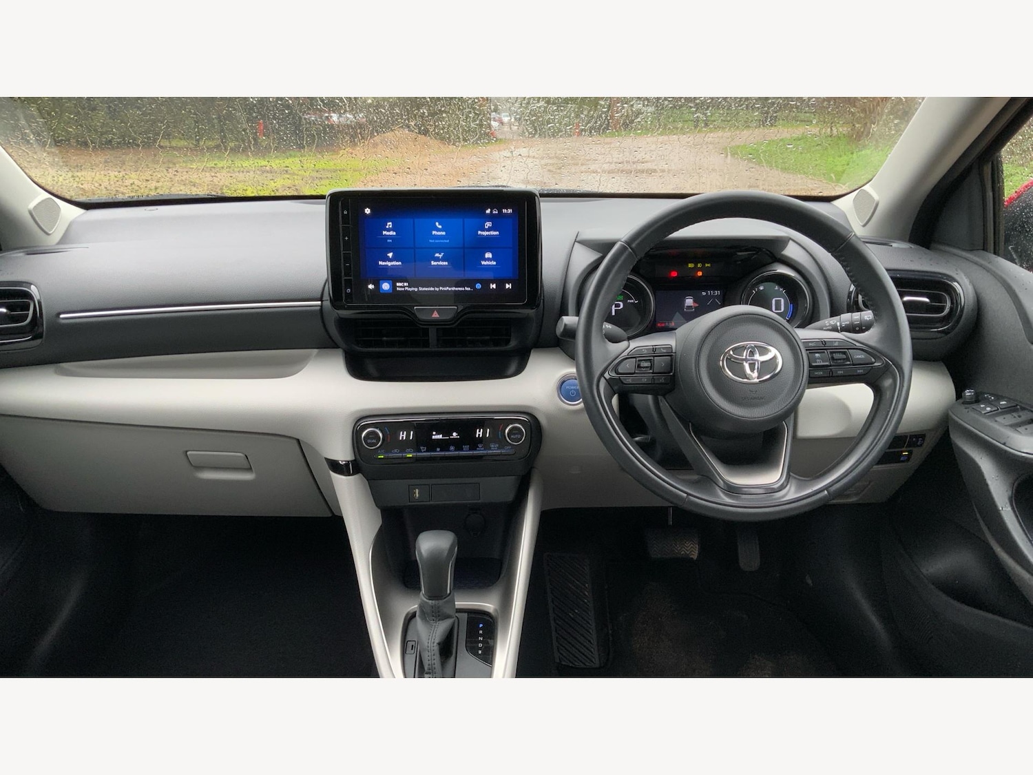 Used Toyota Yaris 2022 for sale - 76689459: Photo 7