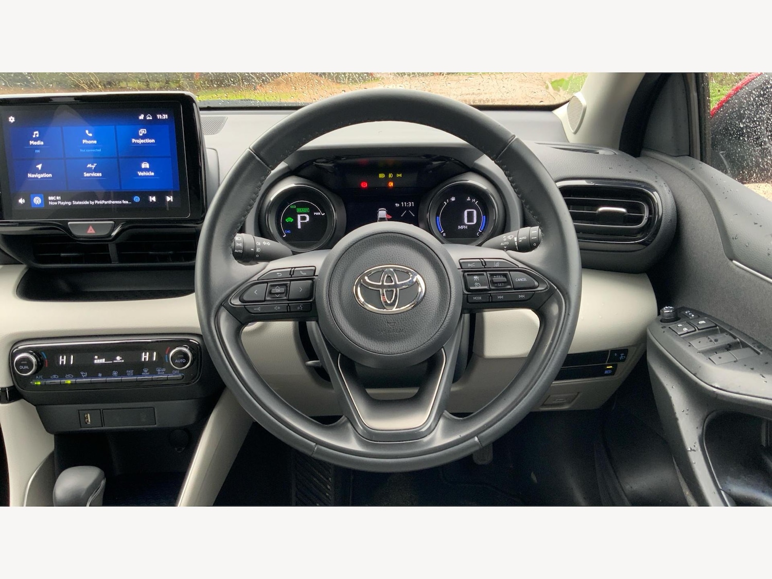 Used Toyota Yaris 2022 for sale - 76689459: Photo 8