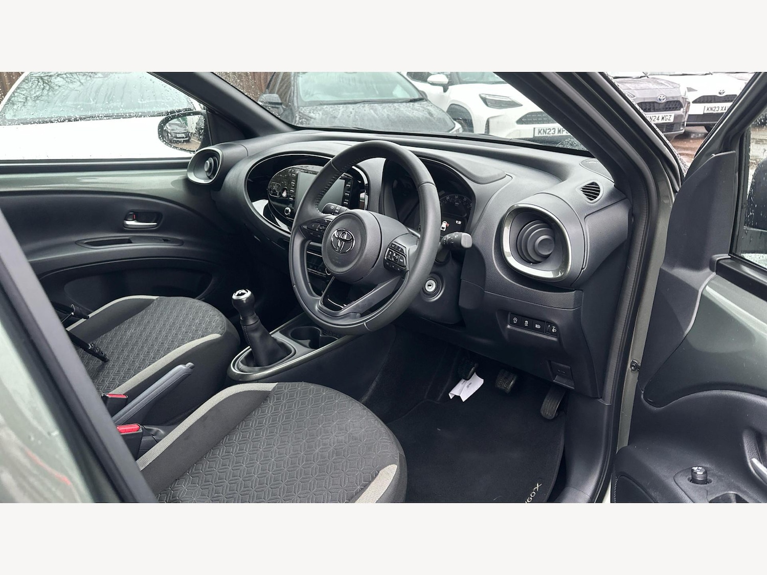 Used Toyota Aygo X 2023 for sale - 77320772: Photo 13