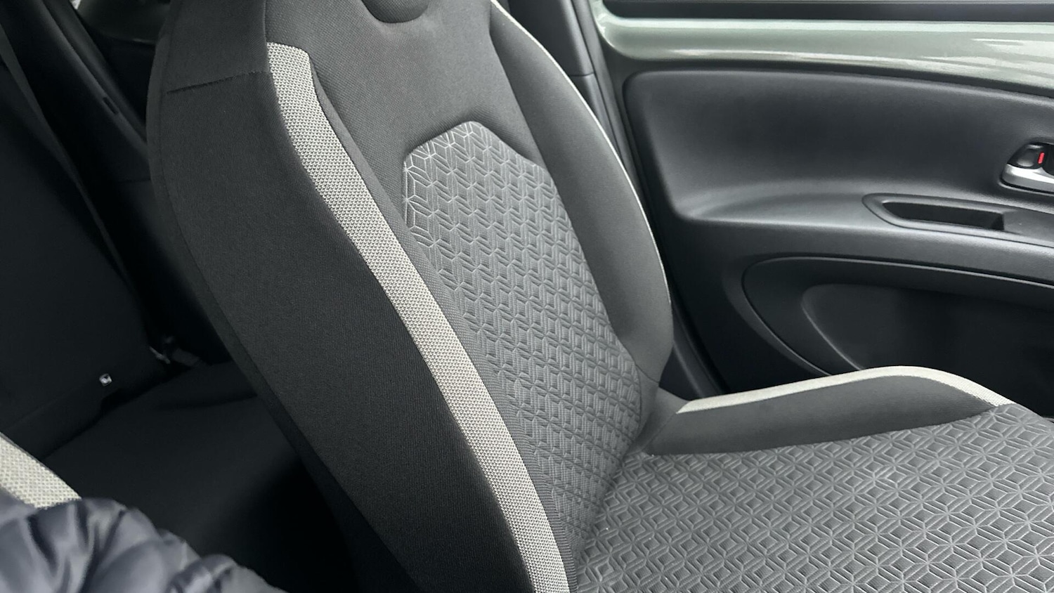 Used Toyota Aygo X 2023 for sale - 77320772: Photo 42