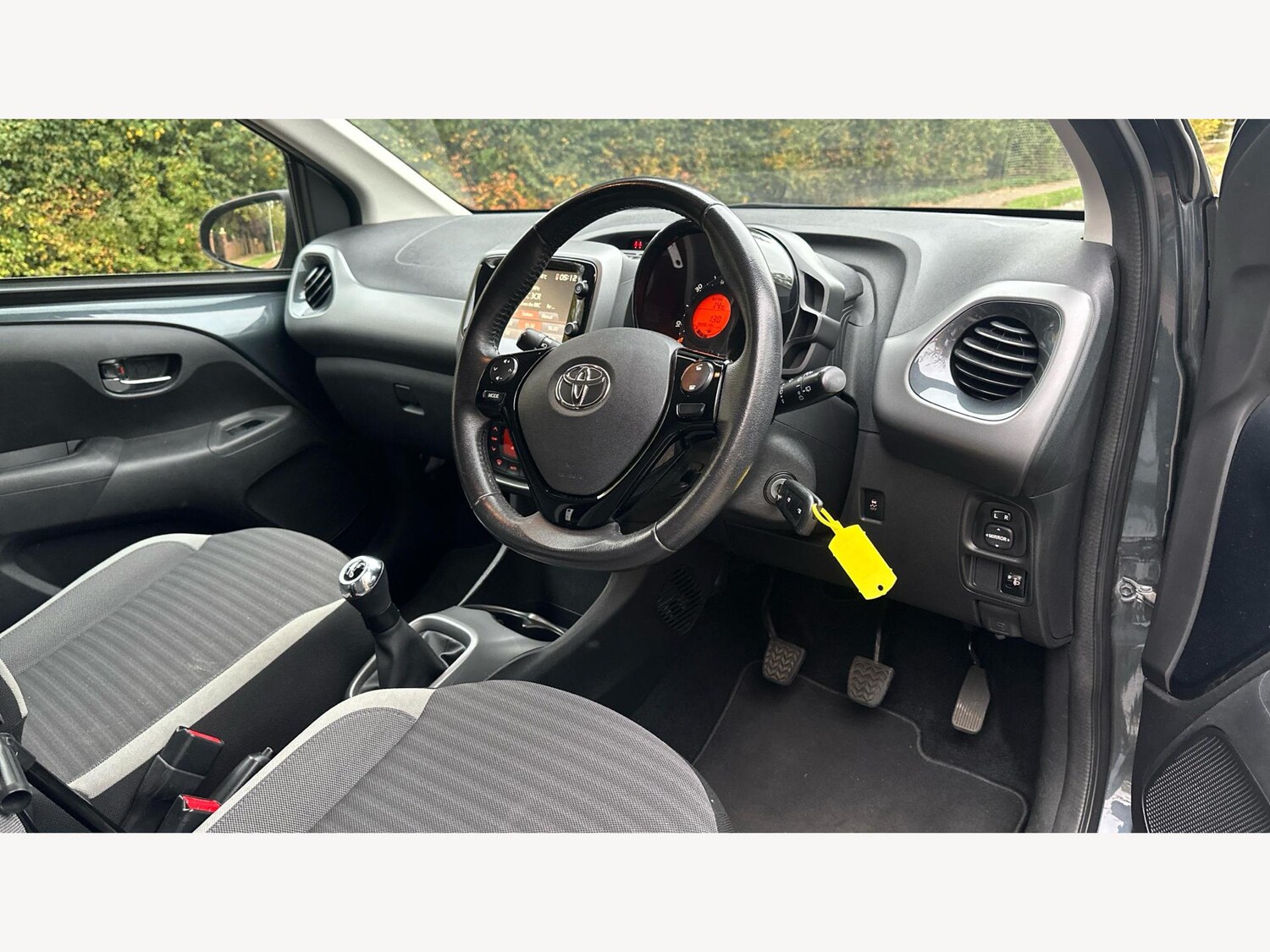 Used Toyota AYGO 2018 for sale - 76326836: Photo 13