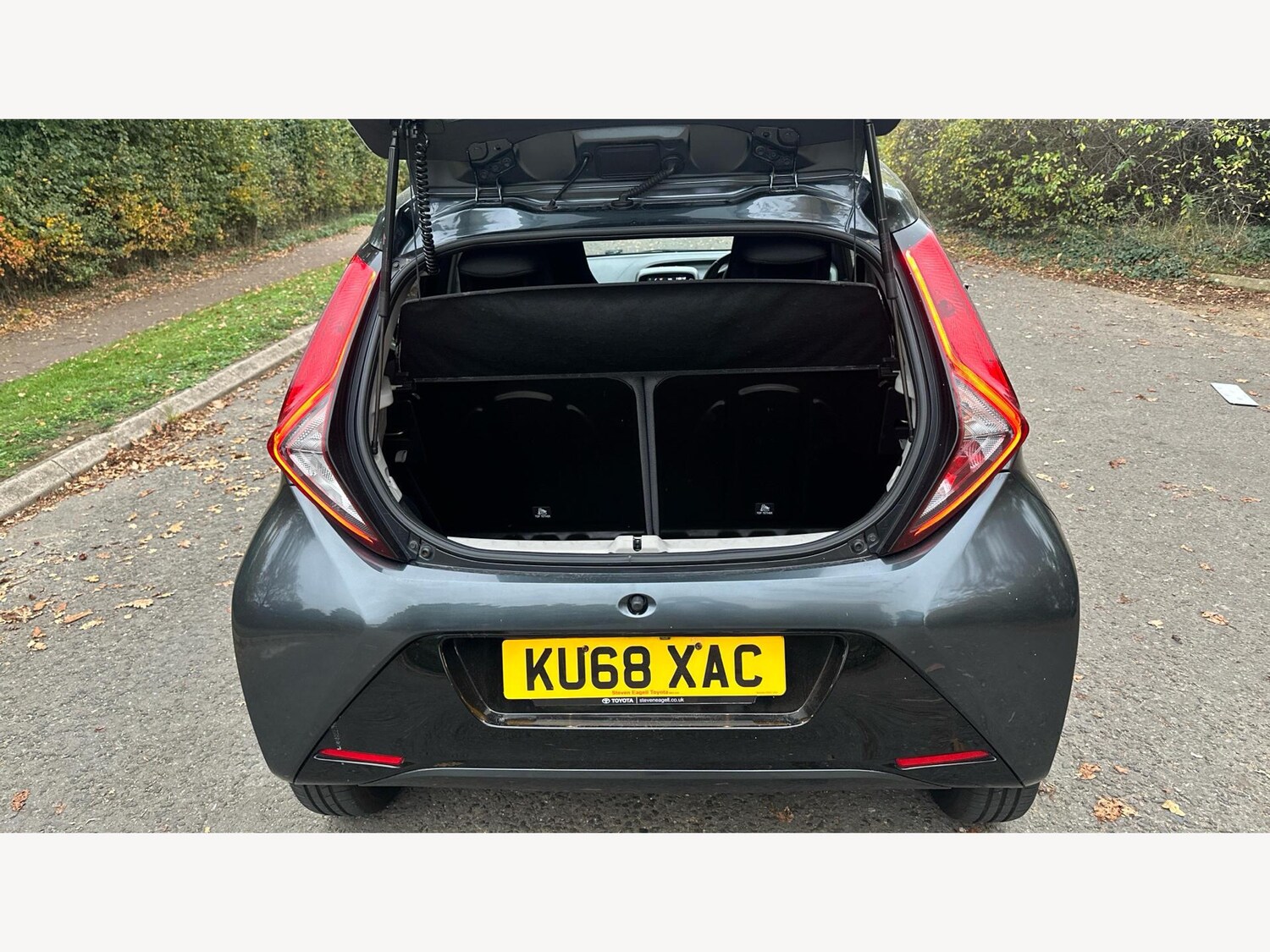 Used Toyota AYGO 2018 for sale - 76326836: Photo 16