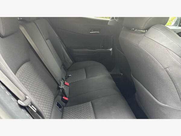 Used Toyota C-HR 2022 for sale - 76239805: Photo 14