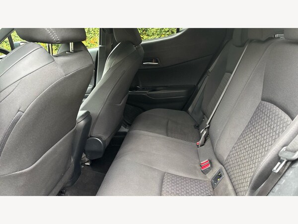 Used Toyota C-HR 2022 for sale - 76239805: Photo 15