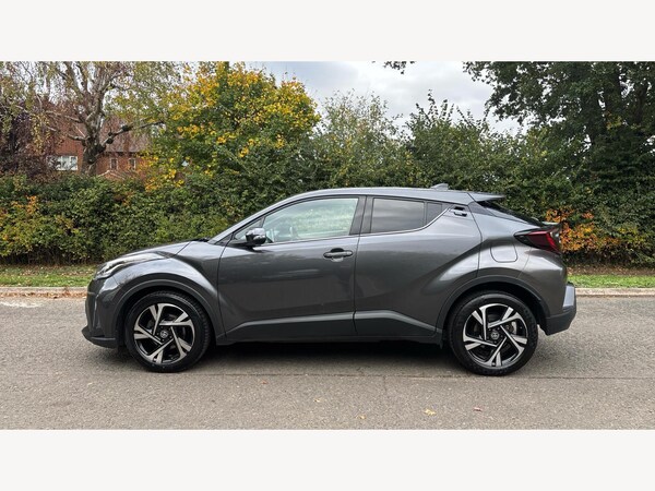 Used Toyota C-HR 2022 for sale - 76239805: Photo 19