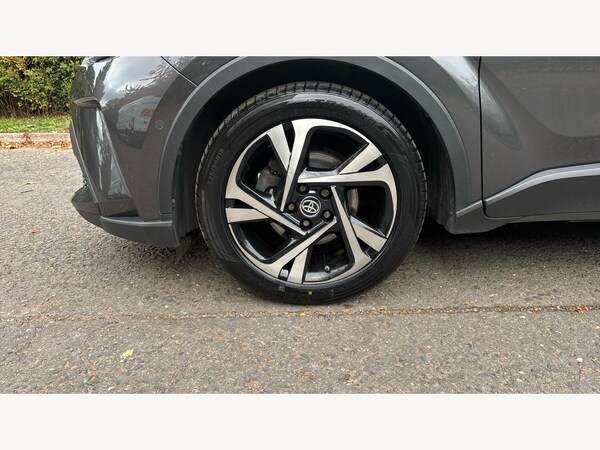 Used Toyota C-HR 2022 for sale - 76239805: Photo 34