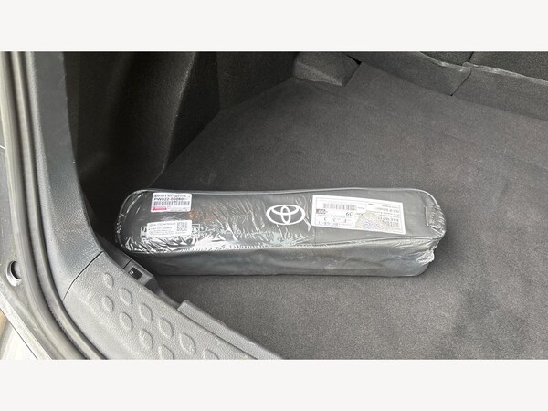 Used Toyota C-HR 2022 for sale - 76239805: Photo 42
