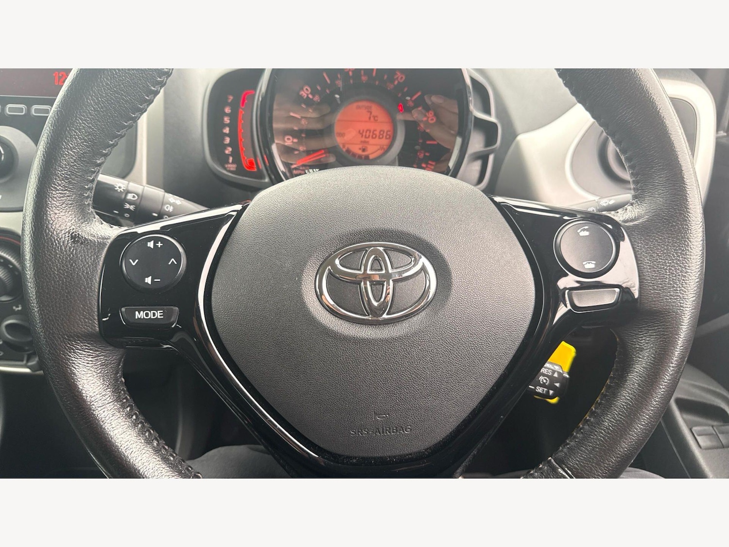 Used Toyota AYGO 2017 for sale - 78086864: Photo 10