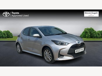 Used Toyota Yaris 2023 for sale - 79532220: Photo