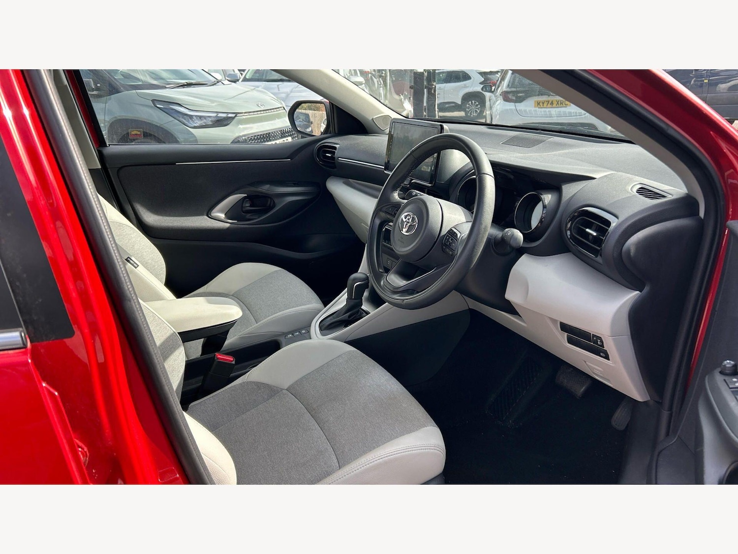 Used Toyota Yaris 2023 for sale - 78100328: Photo 13