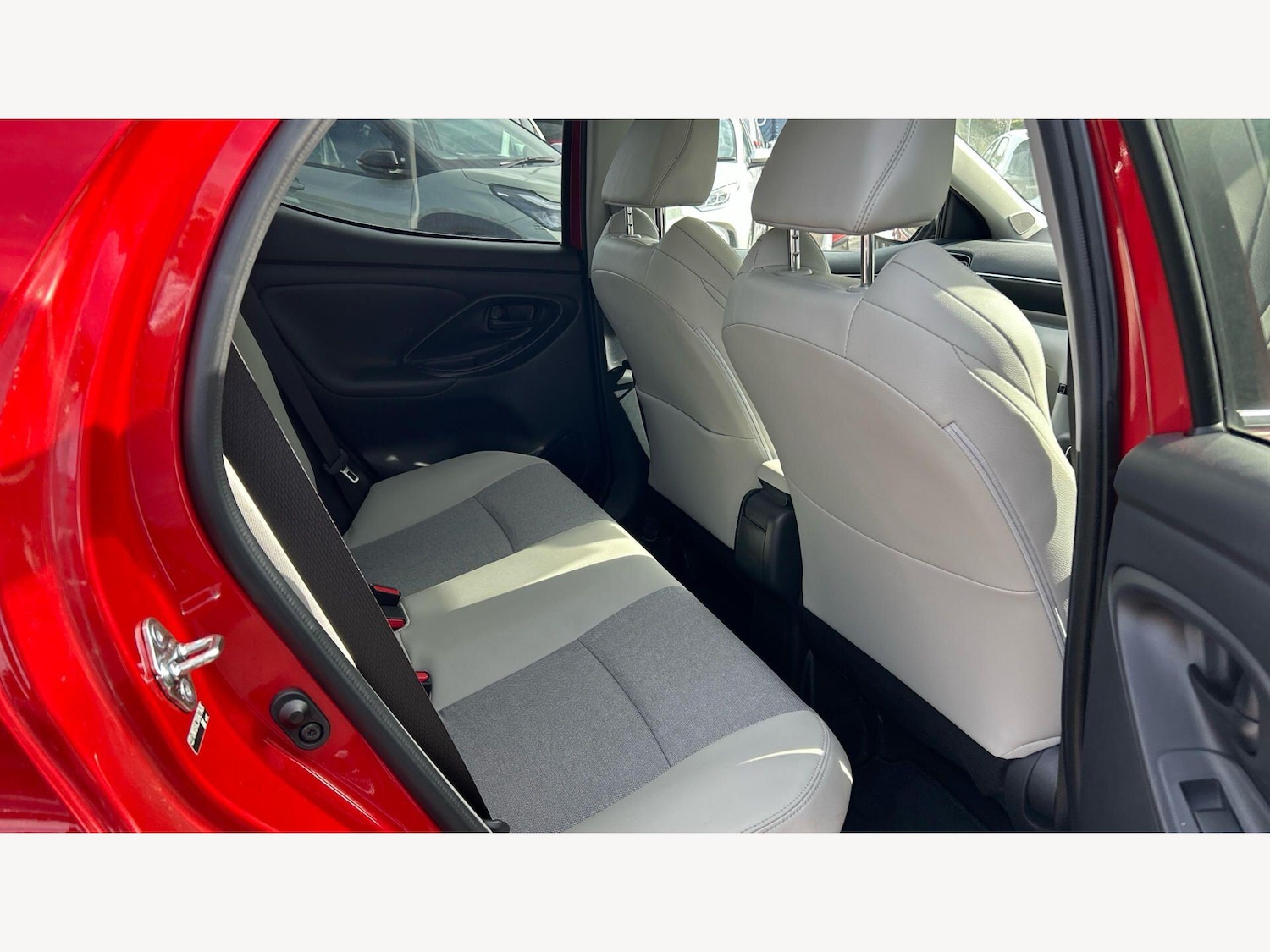 Used Toyota Yaris 2023 for sale - 78100328: Photo 14