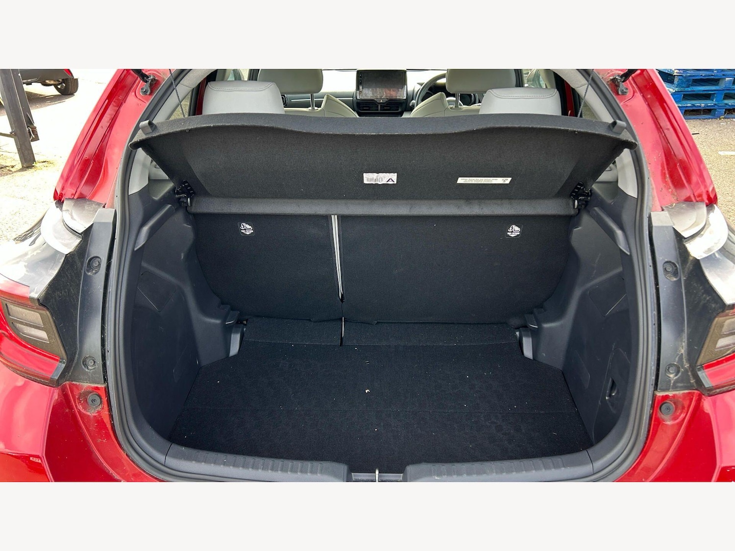 Used Toyota Yaris 2023 for sale - 78100328: Photo 16