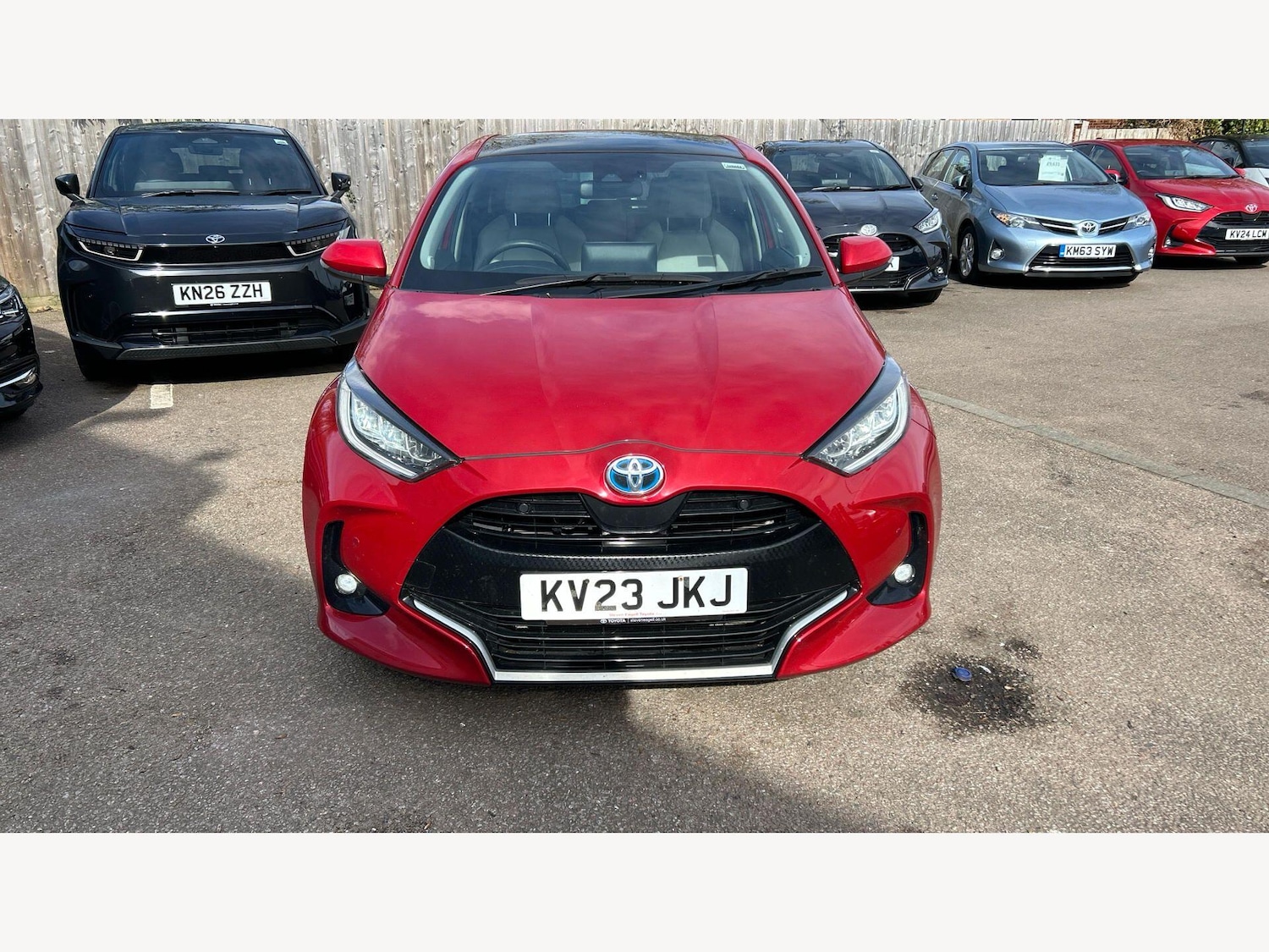 Used Toyota Yaris 2023 for sale - 78100328: Photo 25