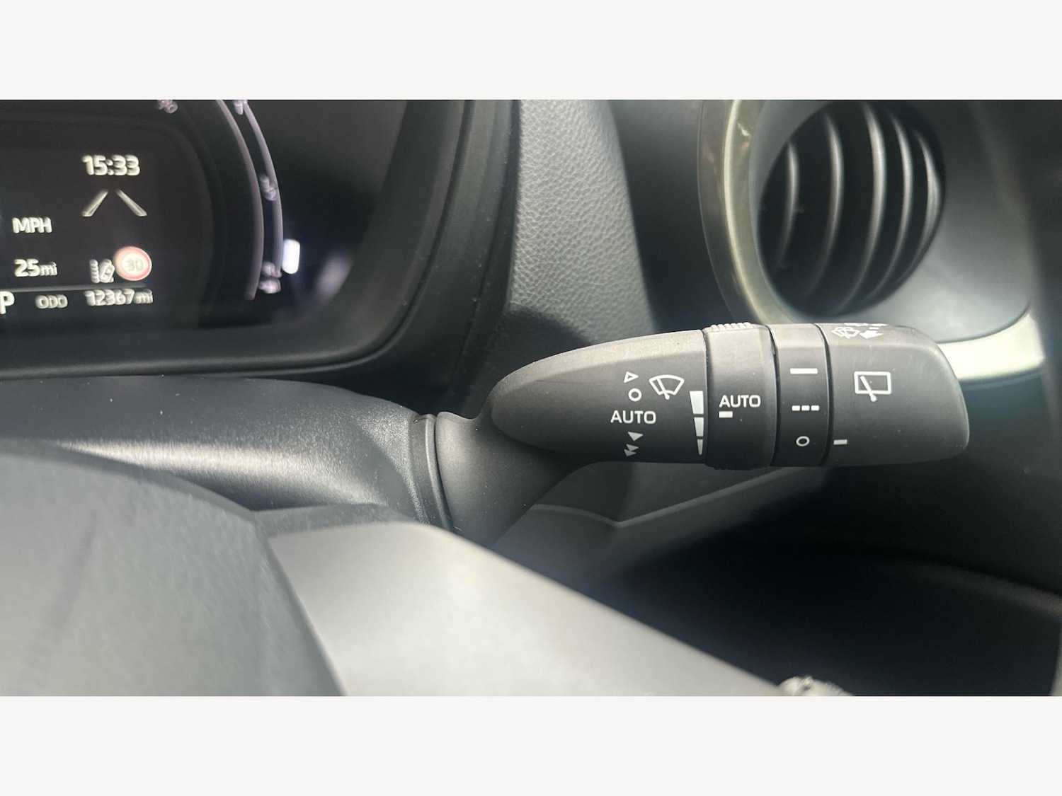 Used Toyota Aygo X 2022 for sale - 76671480: Photo 26