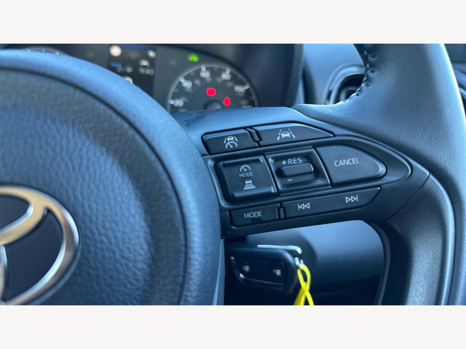 Used Toyota Yaris for sale - 77625795: Photo 24