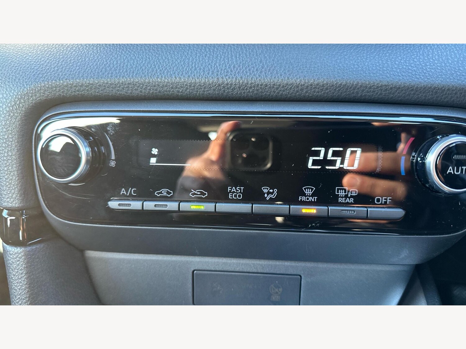 Used Toyota Yaris for sale - 77625795: Photo 28