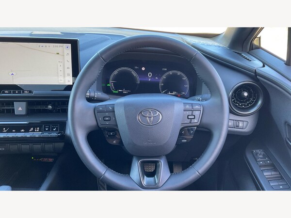 Used Toyota C-HR 2024 for sale - 76247103: Photo 10