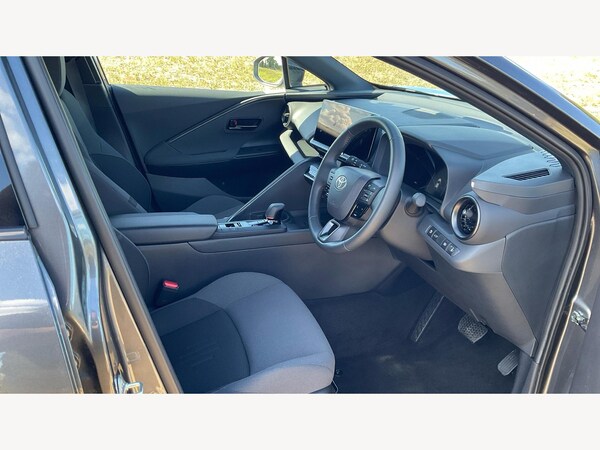 Used Toyota C-HR 2024 for sale - 76247103: Photo 13