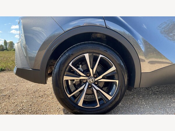Used Toyota C-HR 2024 for sale - 76247103: Photo 20