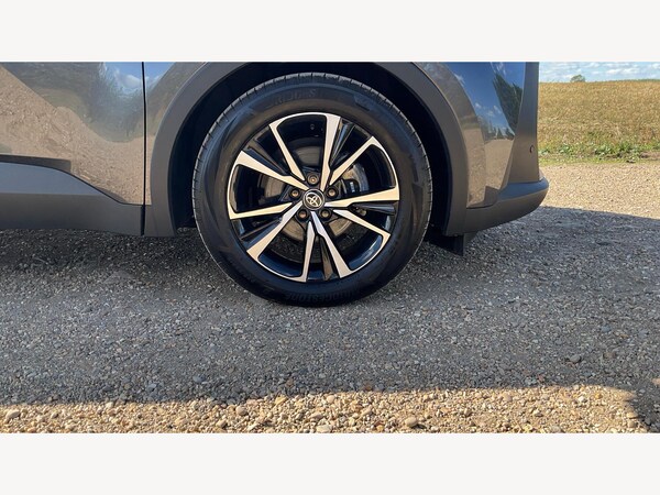Used Toyota C-HR 2024 for sale - 76247103: Photo 22