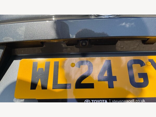 Used Toyota C-HR 2024 for sale - 76247103: Photo 26