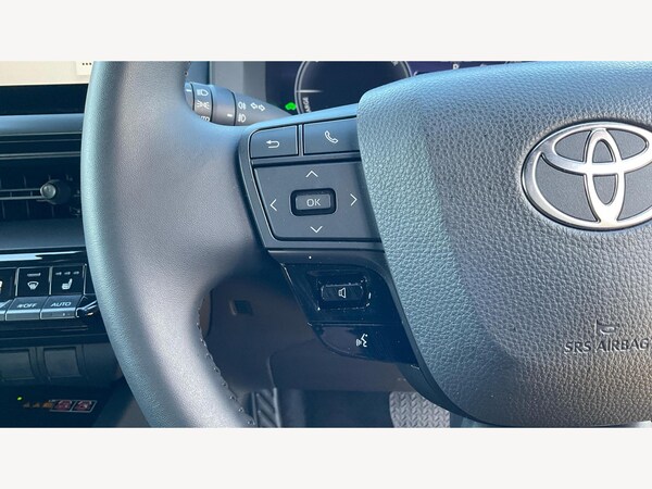 Used Toyota C-HR 2024 for sale - 76247103: Photo 33
