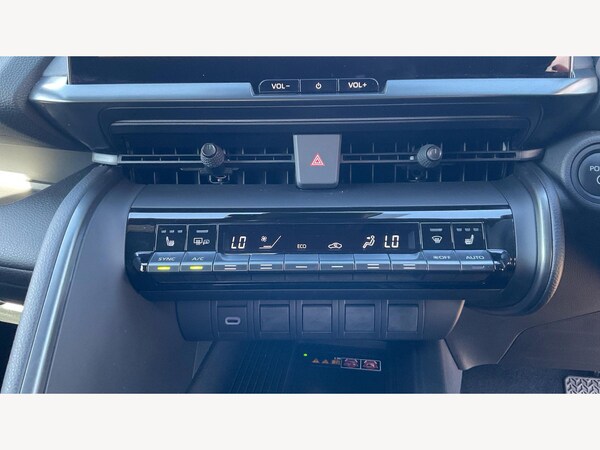 Used Toyota C-HR 2024 for sale - 76247103: Photo 35