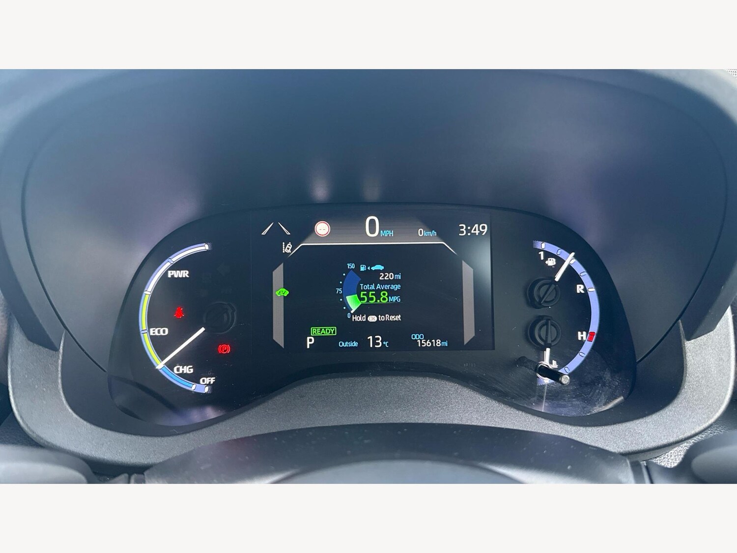 Used Toyota Yaris Cross 2022 for sale - 77320828: Photo 11