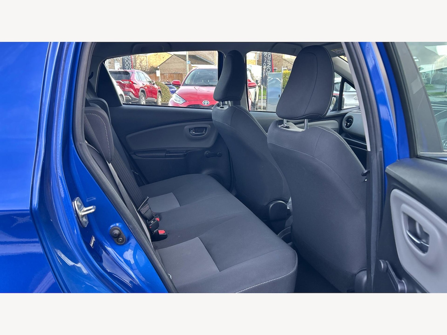 Used Toyota Yaris 2019 for sale - 77387644: Photo 14
